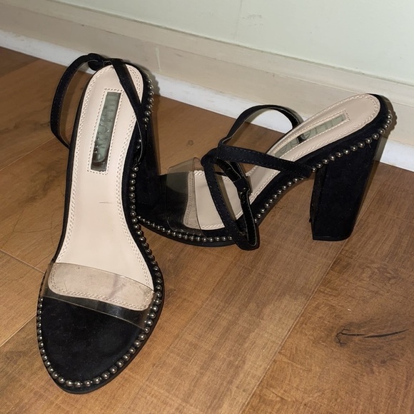 Suede black heels - Picture 3 of 4